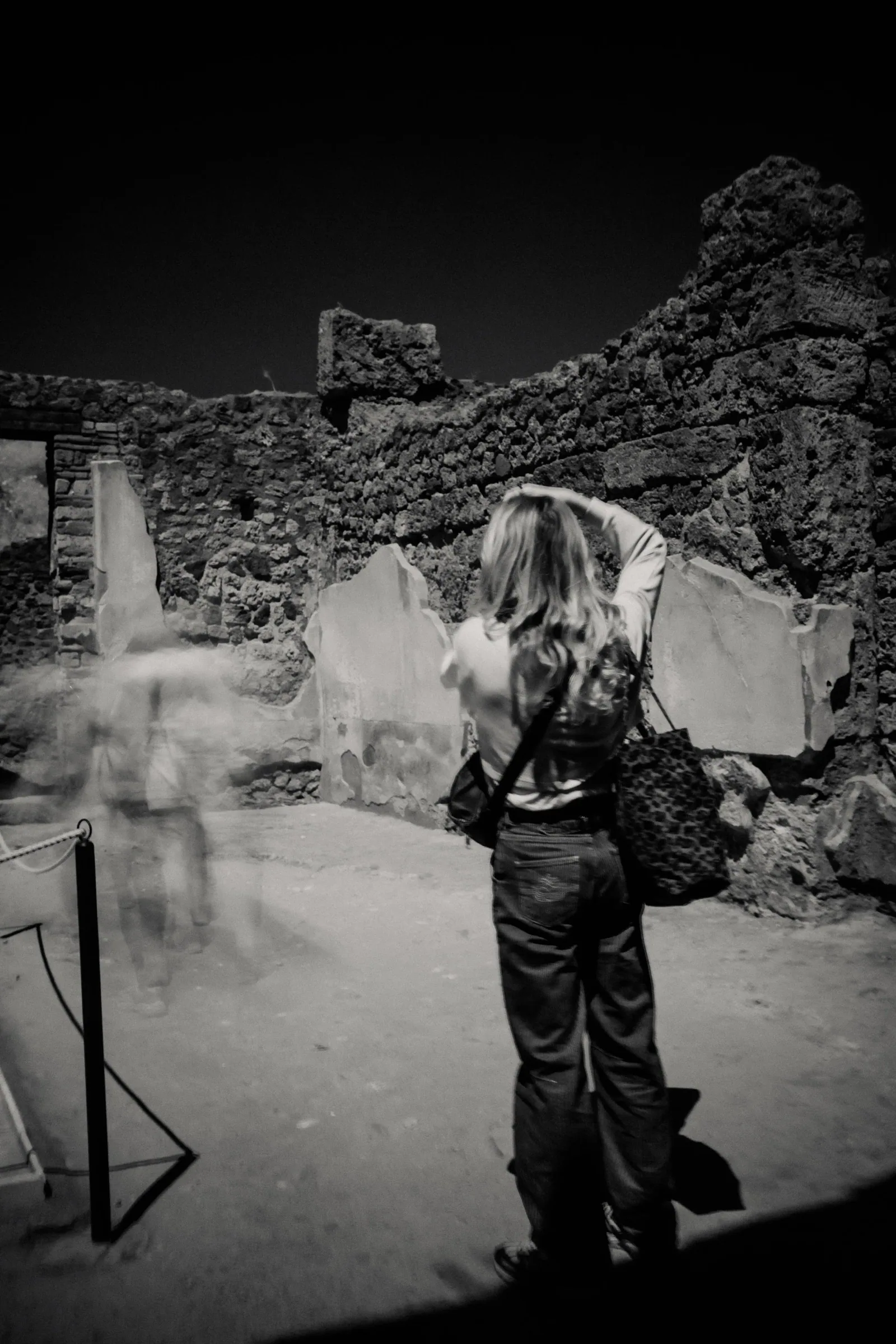 ALLEE SELIM AFTER US 15, photographie noir et blanc par Selim Allee